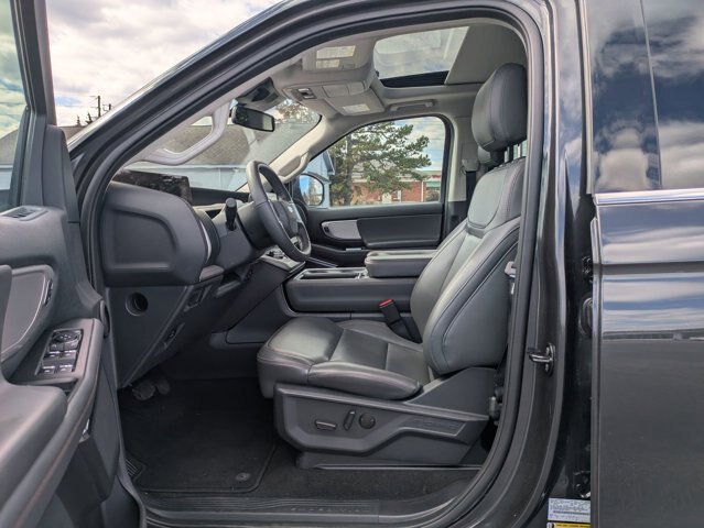 Certified 2025 Ford Expedition Active RWD image 16