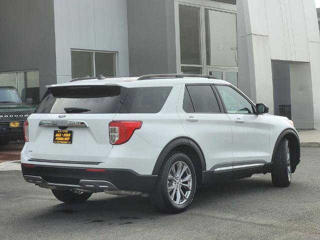 Certified 2022 Ford Explorer XLT w/ Equipment Group 202A image 5