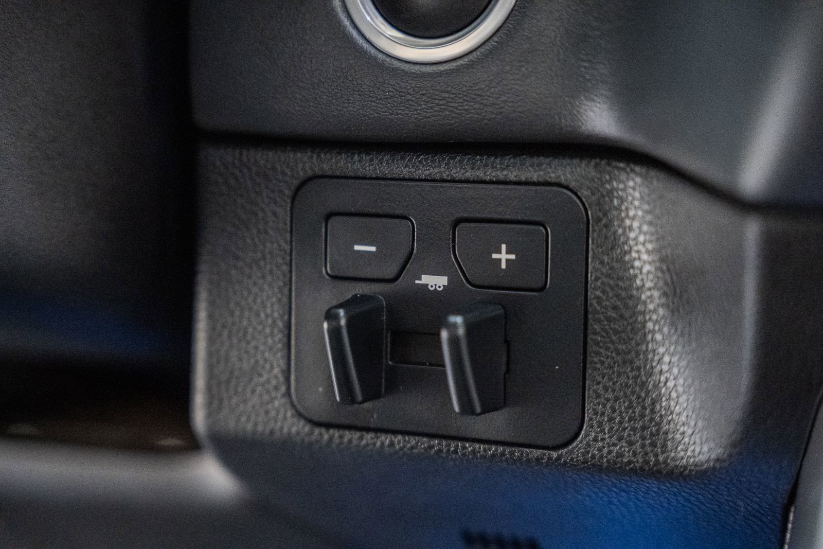 Used 2023 Toyota Tundra Platinum image 35