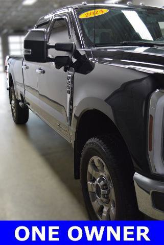 Certified 2024 Ford F250 Lariat w/ Lariat Ultimate Package AWD/4WD image 6