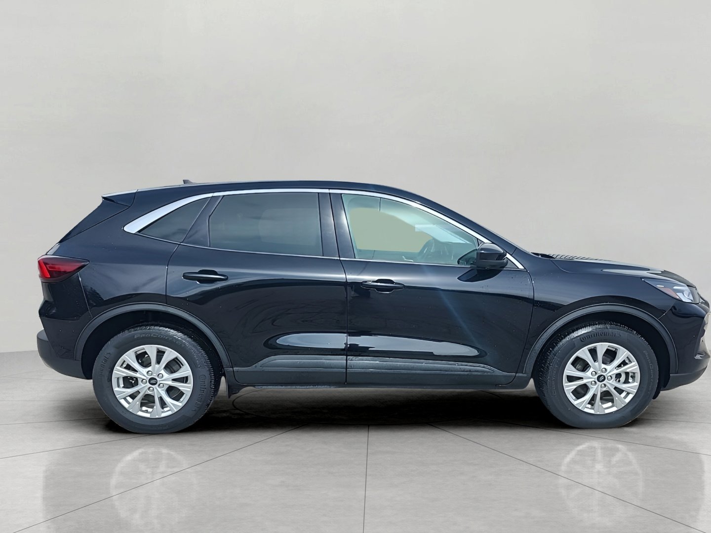 Certified 2023 Ford Escape Active w/ Tech Pack #2 image 5