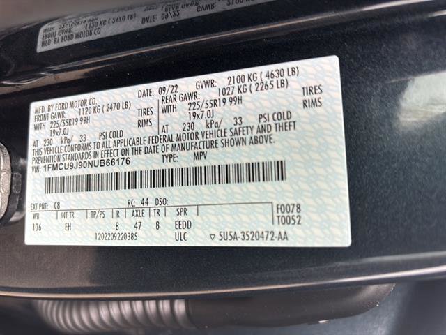 Certified 2022 Ford Escape Titanium w/ Class II Trailer Tow Package image 21