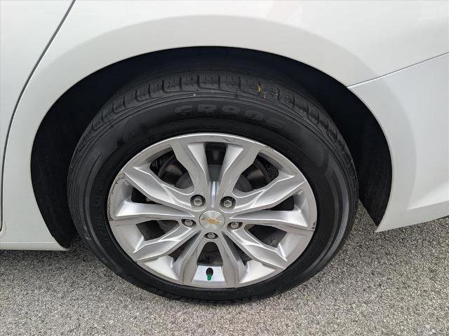 Used 2023 Chevrolet Malibu LT image 6