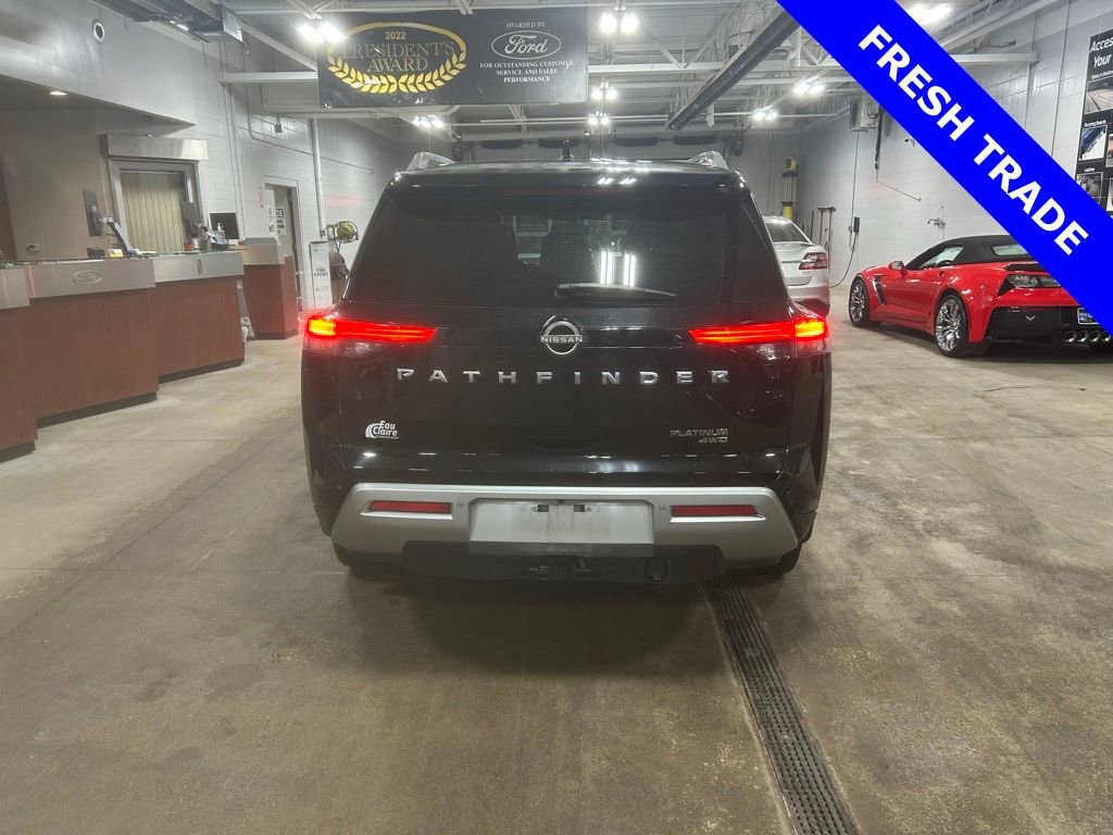 Used 2022 Nissan Pathfinder Platinum w/ Cargo Package image 8