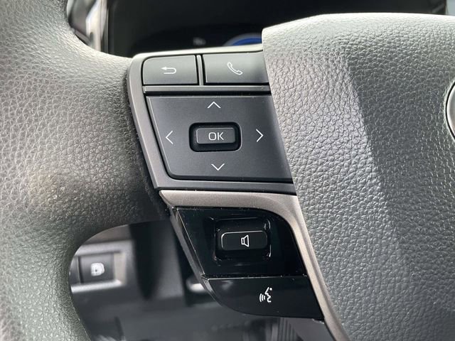 Used 2025 Toyota Camry LE image 20