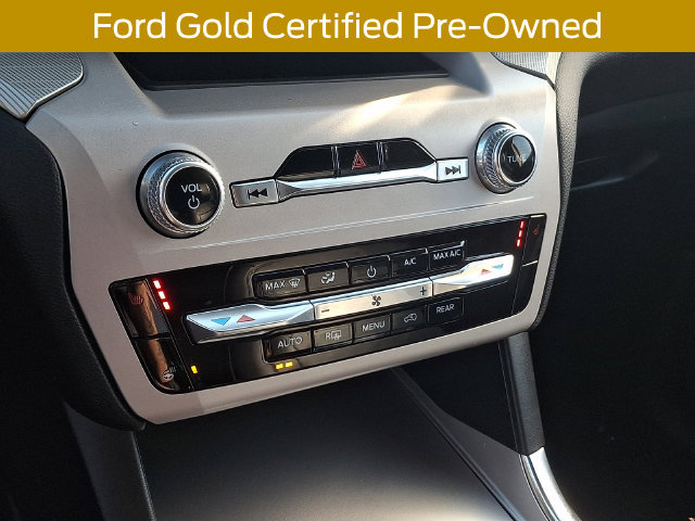 Certified 2023 Ford Explorer XLT w/ Equipment Group 202A AWD/4WD image 19