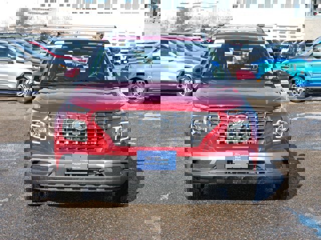 Used 2024 Hyundai Venue Limited image 8