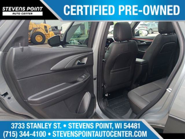 Used 2025 Chevrolet TrailBlazer RS w/ Convenience Package AWD/4WD image 25