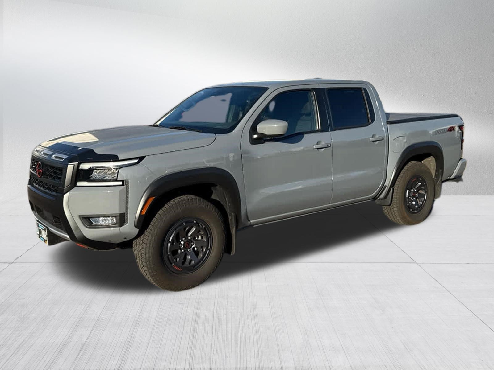 Used 2026 Nissan Frontier 4x4 Crew Cab image 3