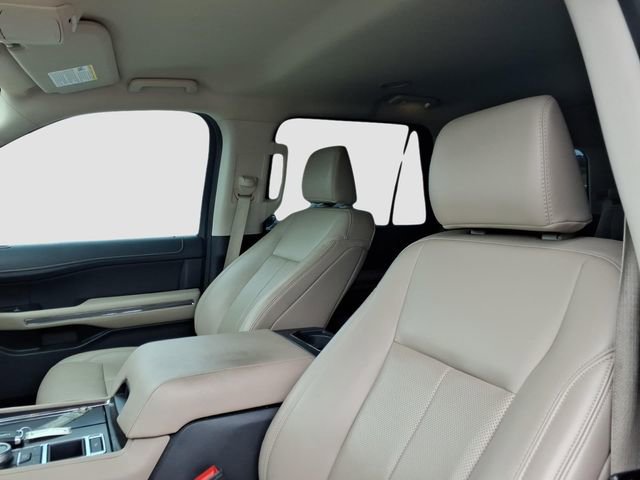 Certified 2023 Ford Expedition XLT RWD image 17