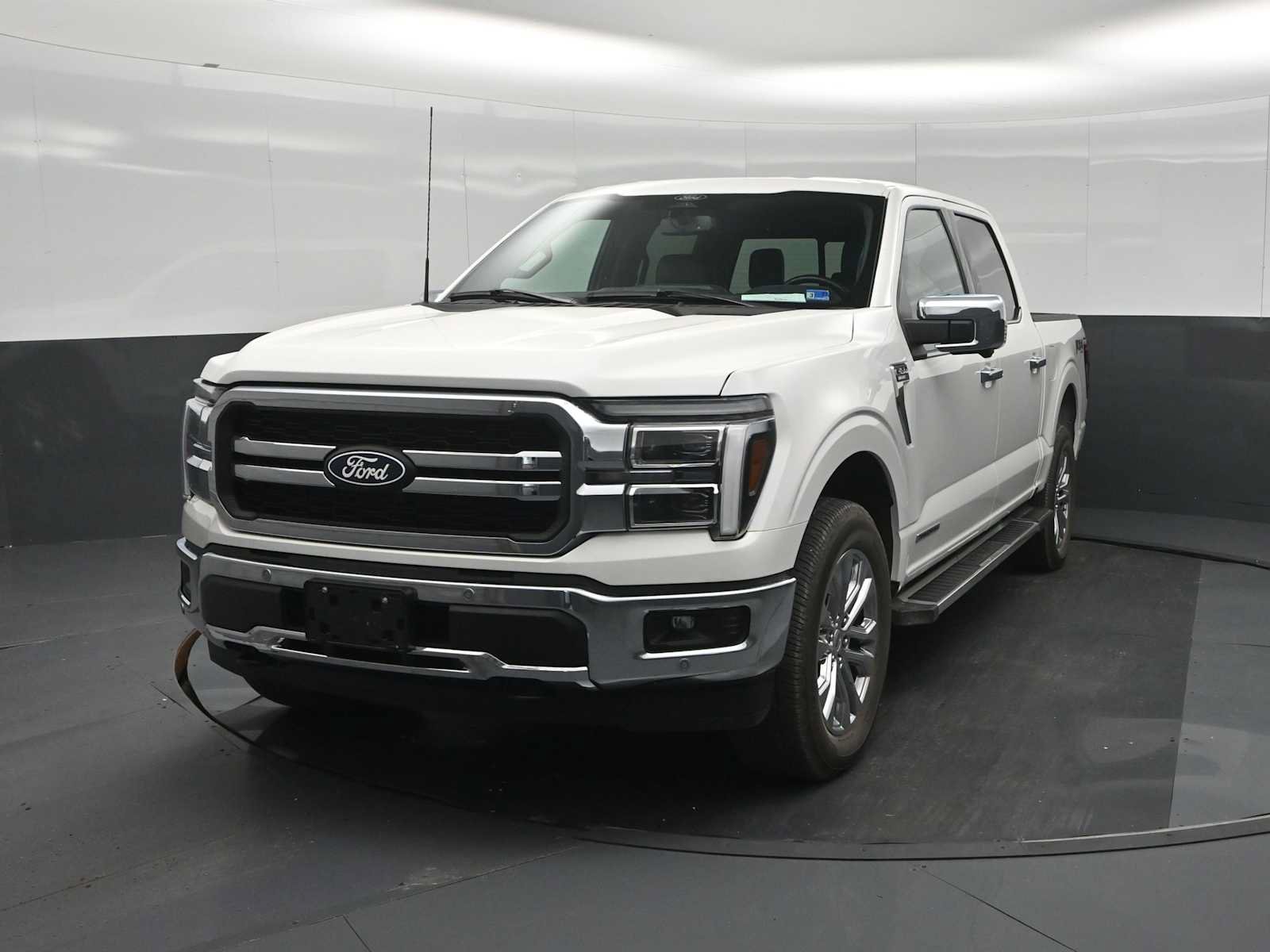 Certified 2025 Ford F150 Lariat w/ Equipment Group 501A Mid AWD/4WD image 5