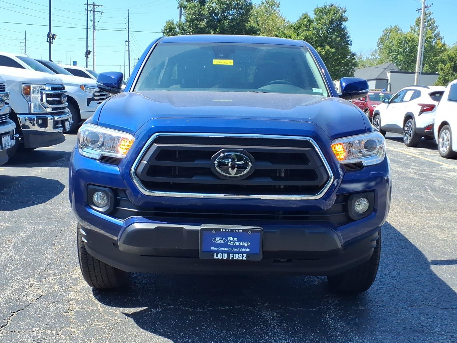 Used 2023 Toyota Tacoma SR5 w/ Technology Package AWD/4WD image 27