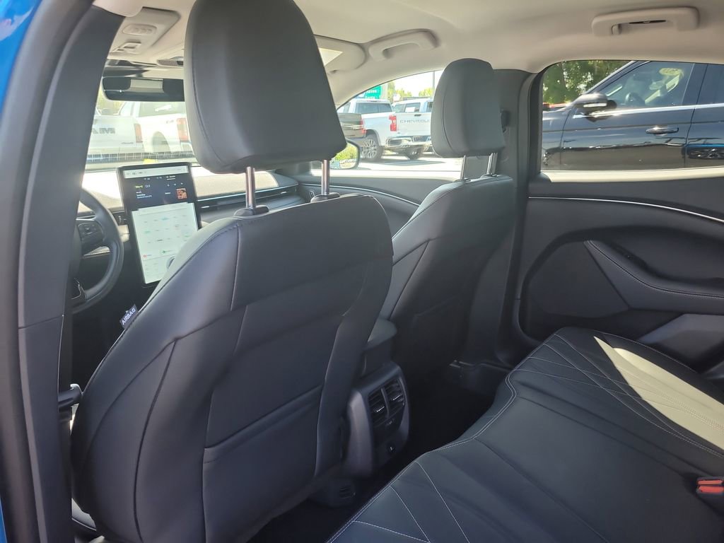 Certified 2025 Ford Mustang Mach-E Select RWD image 9