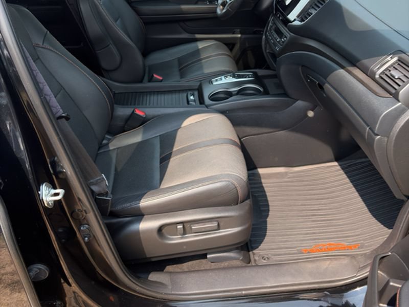 Used 2022 Honda Passport TrailSport image 17