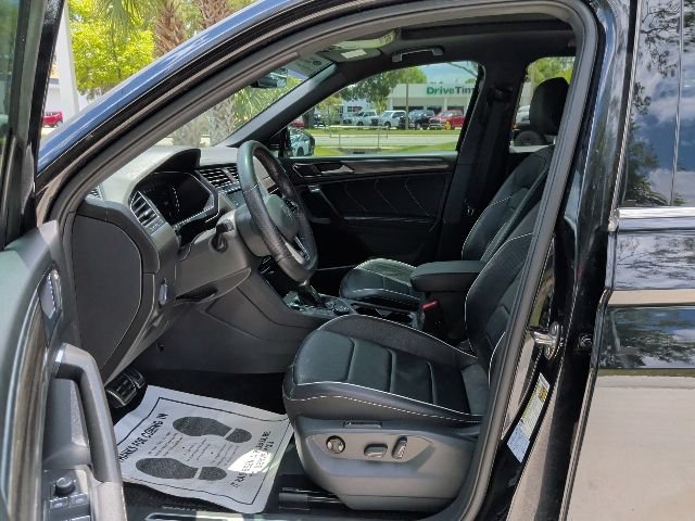 Used 2022 Volkswagen Tiguan SEL Premium R-Line AWD/4WD image 17
