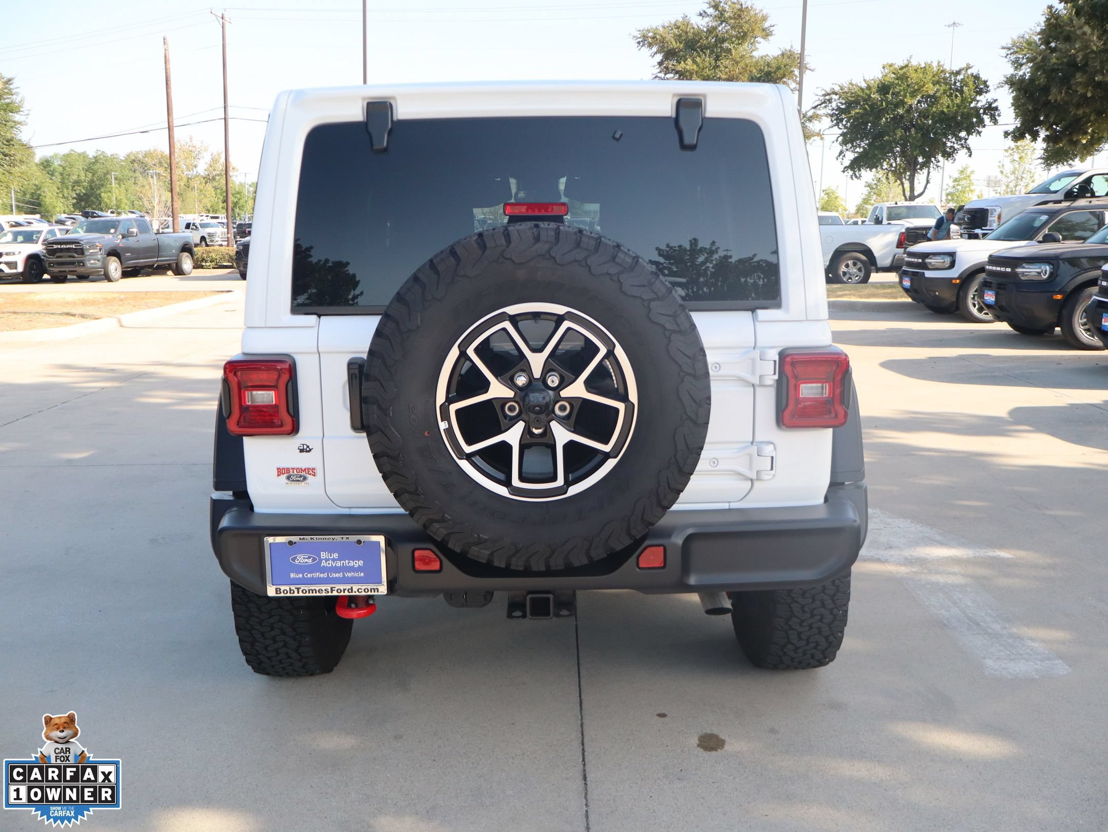 Used 2024 Jeep Wrangler Unlimited Rubicon w/ Convenience Group AWD/4WD image 4