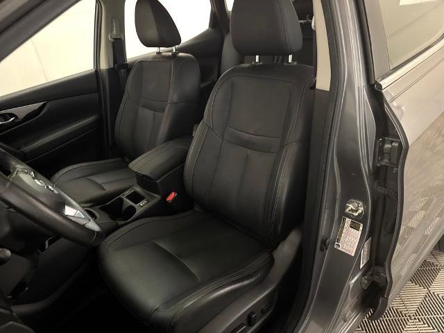 Used 2018 Nissan Rogue Sport SL w/ SL Premium Package image 18