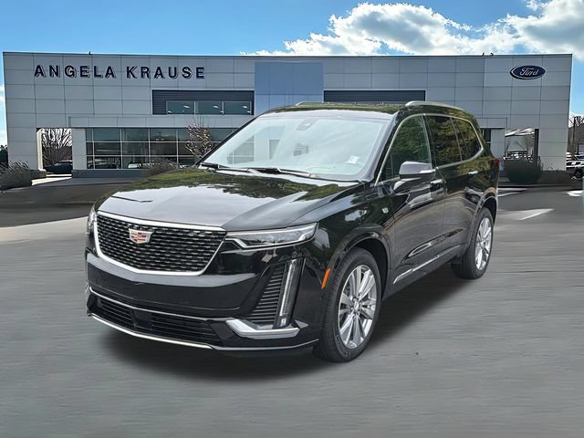 Used 2024 Cadillac XT6 Premium Luxury w/ Platinum Package FWD image 3