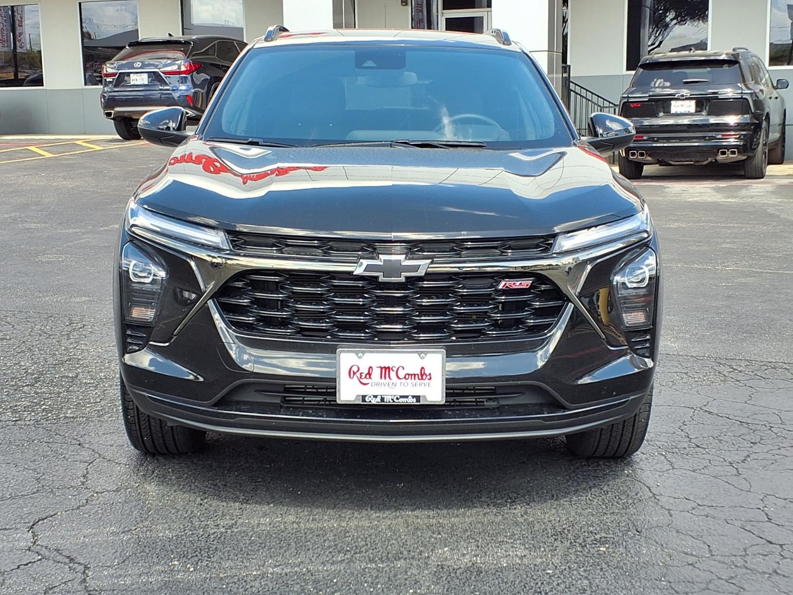 Used 2026 Chevrolet Trax RS w/ Driver Confidence Package FWD video 2