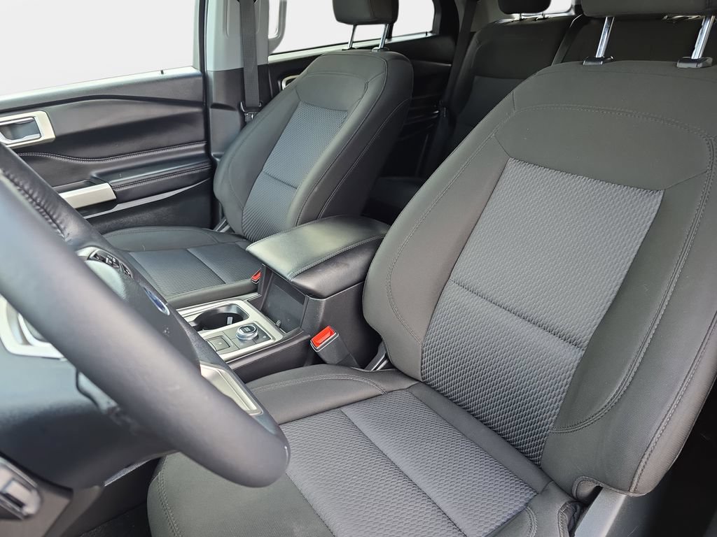 Certified 2023 Ford Explorer XLT AWD/4WD image 13