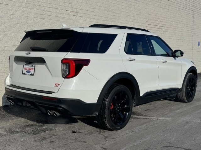 Certified 2023 Ford Explorer ST w/ Equipment Group 401A image 3