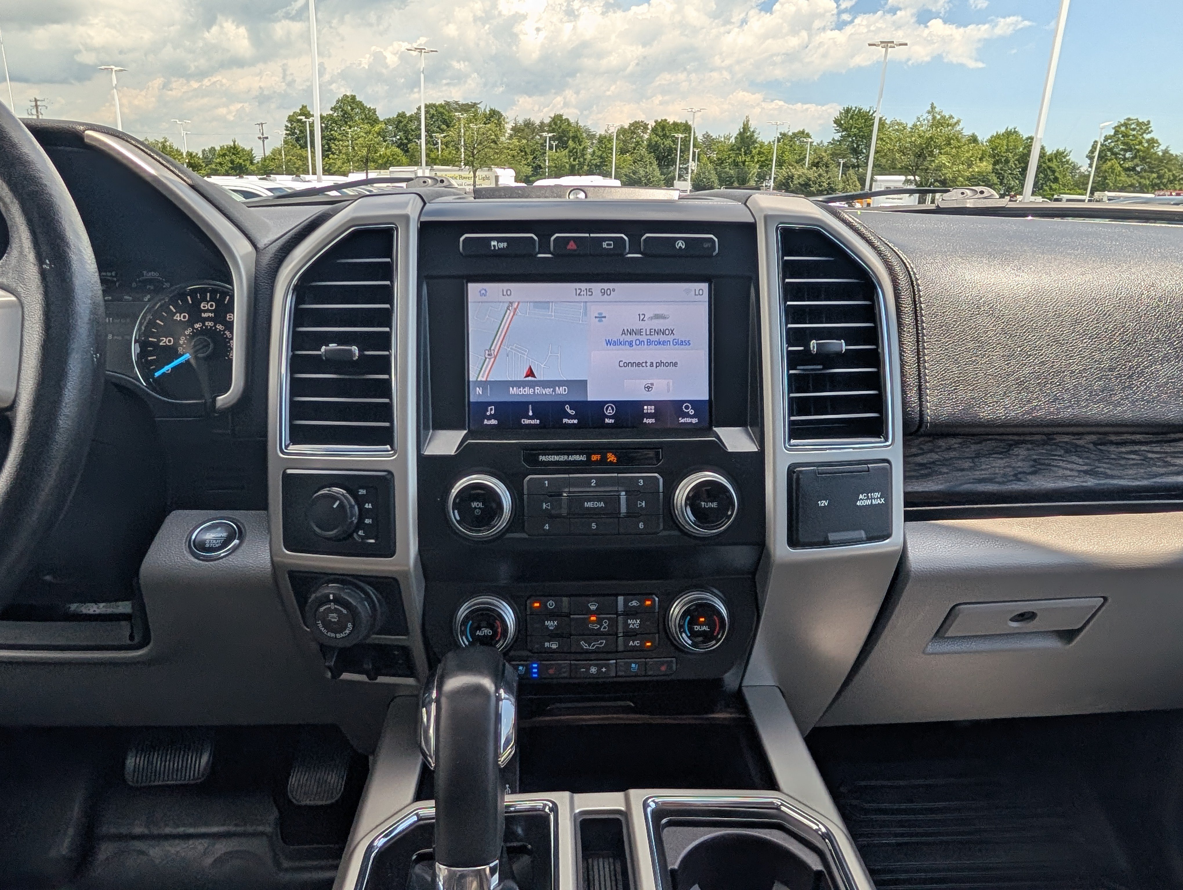 Certified 2019 Ford F150 Lariat w/ Equipment Group 502A Luxury AWD/4WD image 19