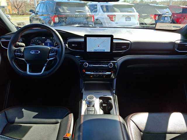 Certified 2023 Ford Explorer ST-Line w/ Class IV Trailer Tow Package image 14