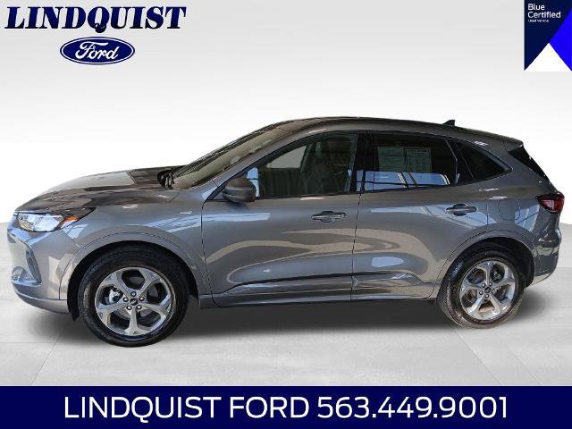 Certified 2024 Ford Escape ST-Line w/ Tech Pack #1 AWD/4WD image 3