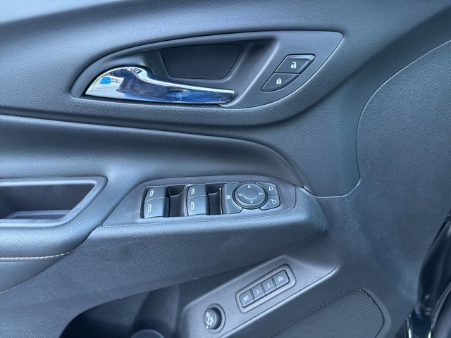 Used 2020 Chevrolet Equinox Premier image 13