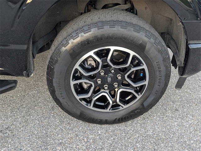 Certified 2022 Ford F150 XLT w/ Equipment Group 302A High image 18