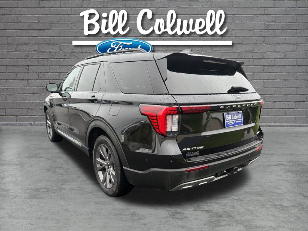 Certified 2025 Ford Explorer Active w/ Active Comfort Package AWD/4WD image 7