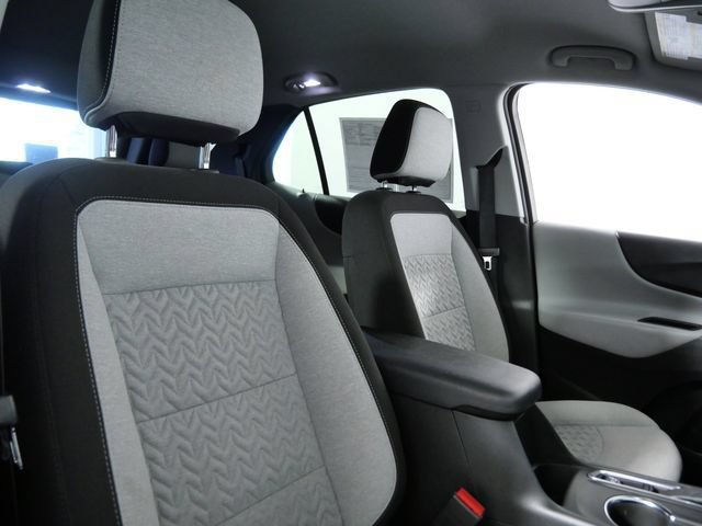Used 2024 Chevrolet Equinox LT w/ LPO, Floor Liner Package AWD/4WD image 11