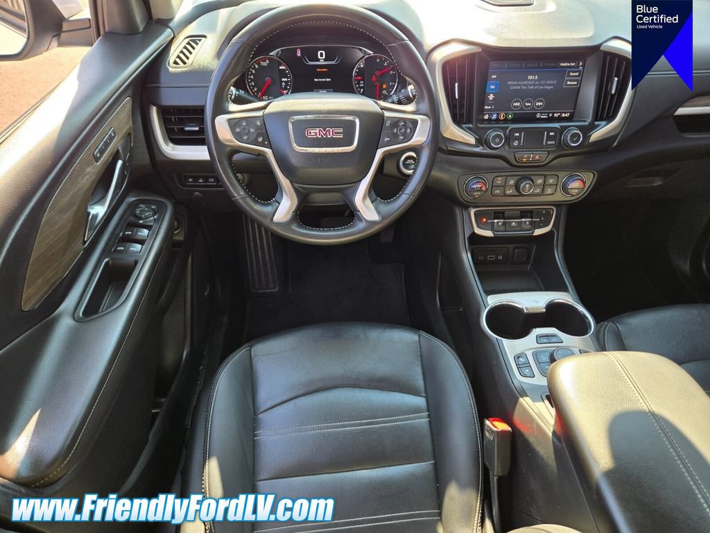 Used 2022 GMC Terrain Denali w/ Denali Premium Package AWD/4WD image 11