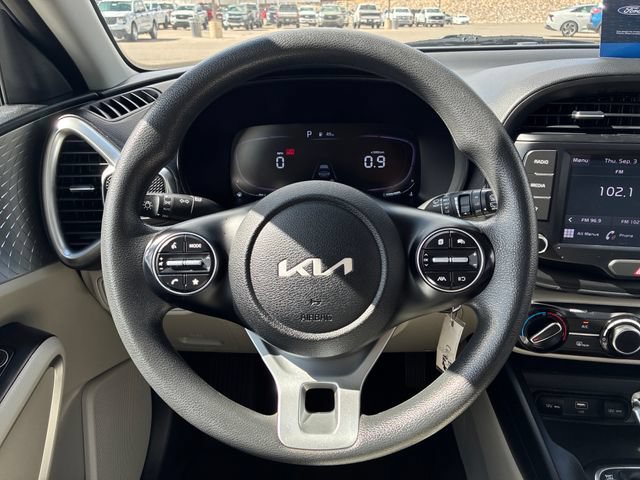 Used 2023 Kia Soul LX FWD image 22