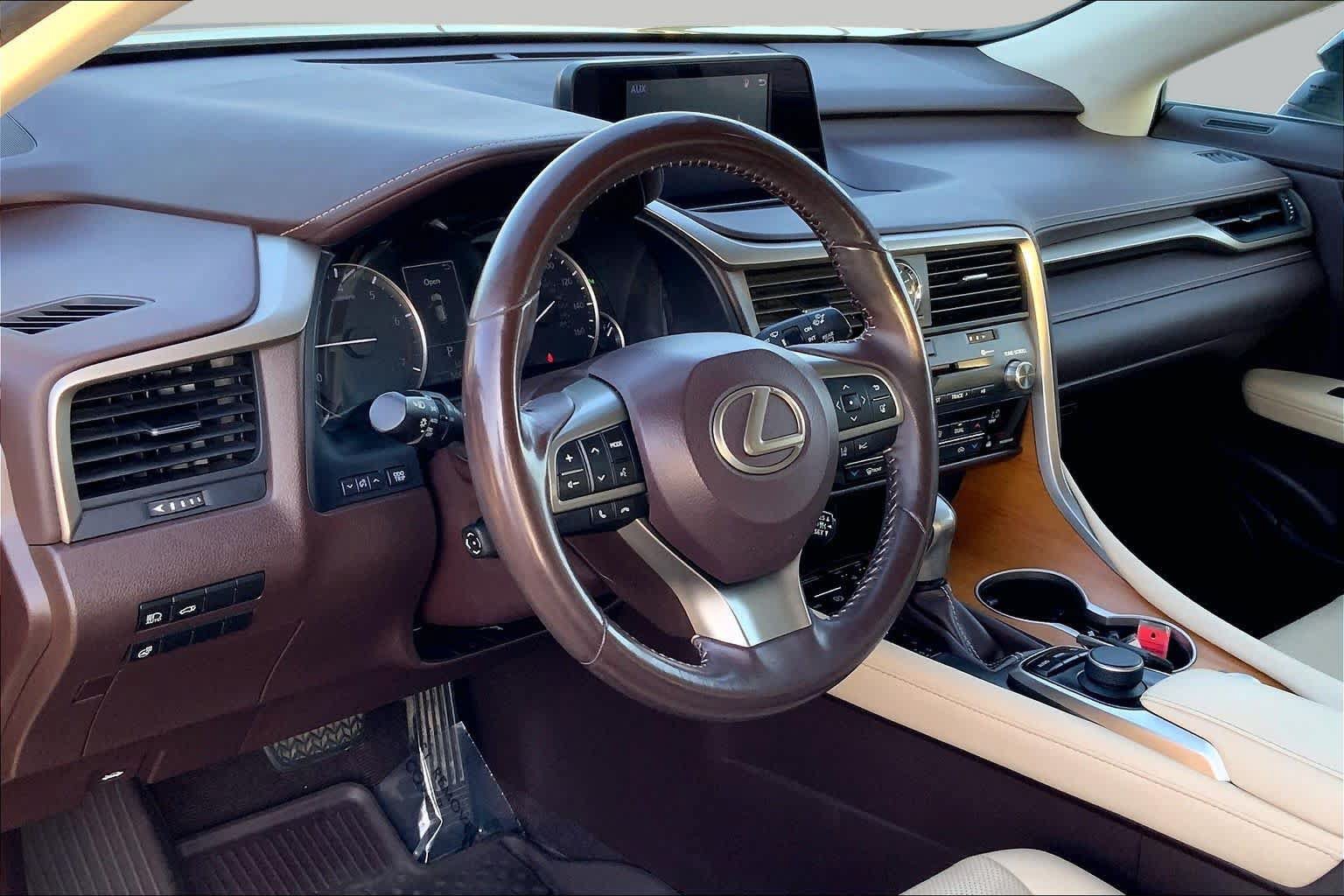 Used 2019 Lexus RX 350 AWD image 17