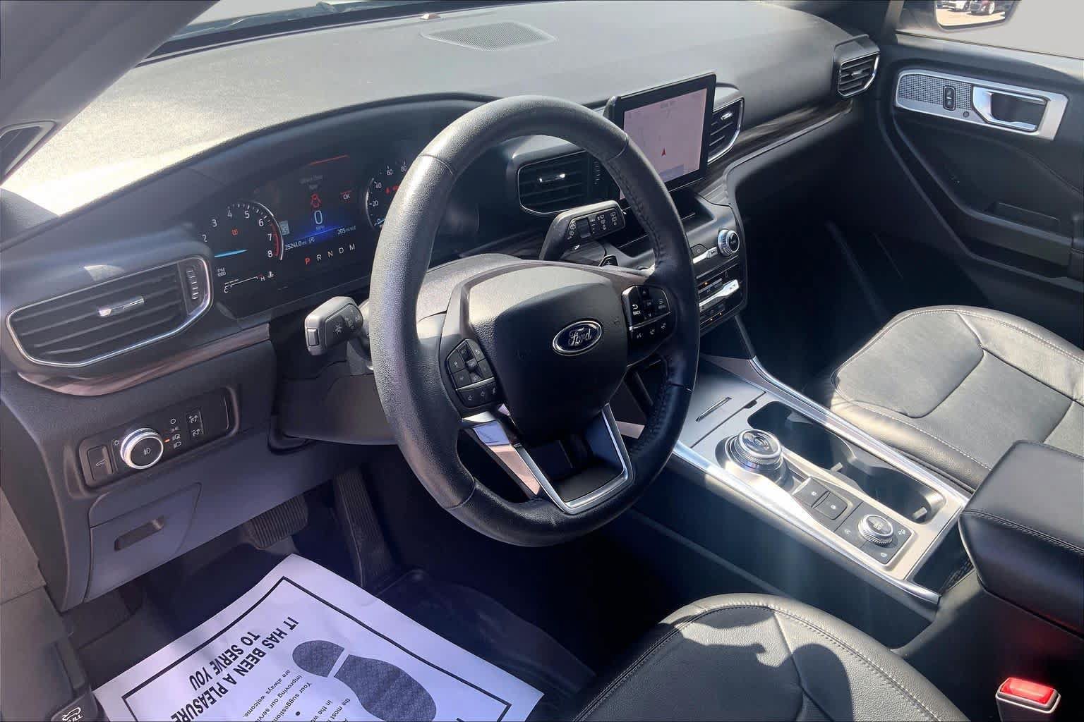 Certified 2020 Ford Explorer Limited AWD/4WD image 18