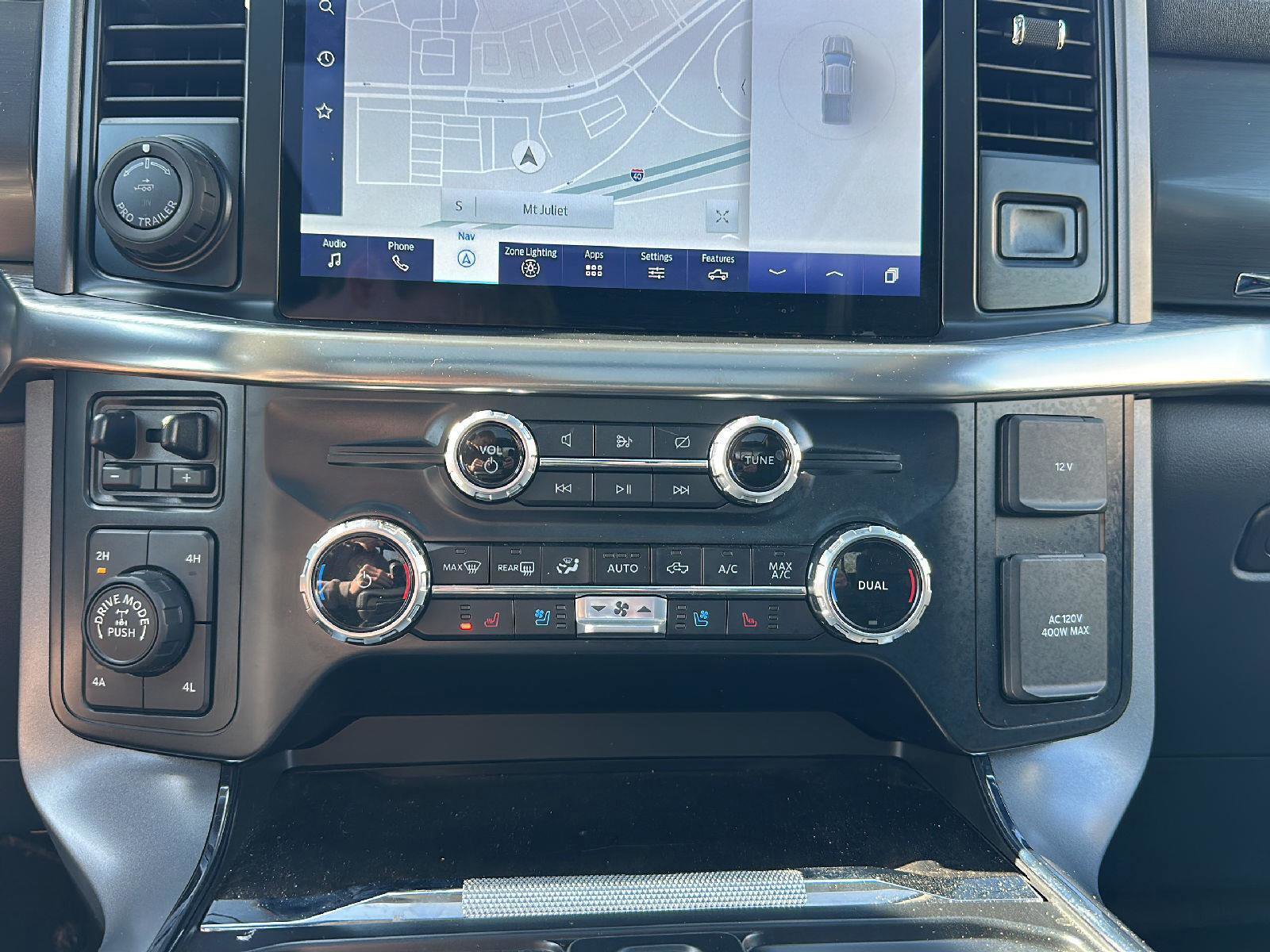 Certified 2023 Ford F150 Lariat w/ Equipment Group 502A High image 18