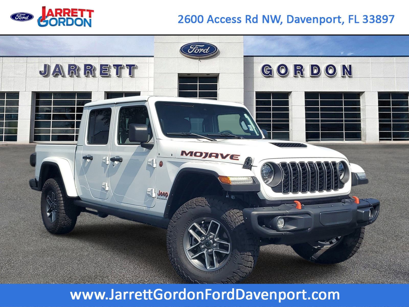 Used 2025 Jeep Gladiator Mojave AWD/4WD image 1