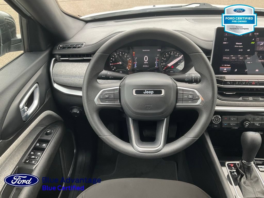 Used 2023 Jeep Compass Sport AWD/4WD image 7