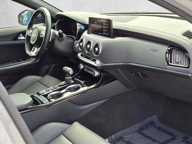 Used 2023 Kia Stinger GT-Line RWD image 19