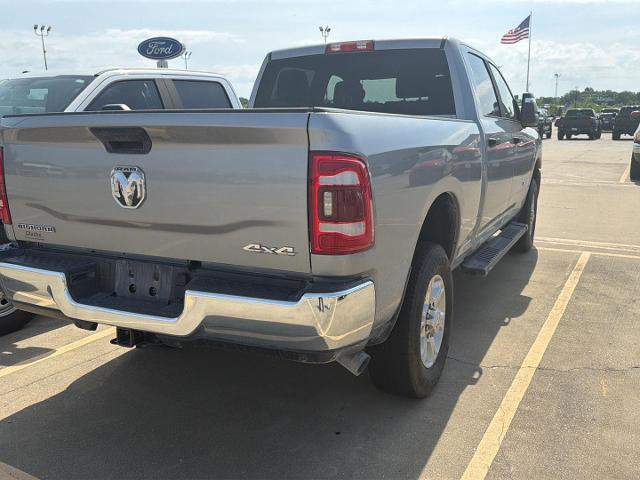 Used 2024 RAM 2500 Big Horn w/ Heated Seats & Wheel Group AWD/4WD image 4