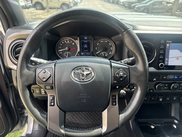 Used 2020 Toyota Tacoma TRD Sport w/ TRD Premium Sport Package AWD/4WD image 22
