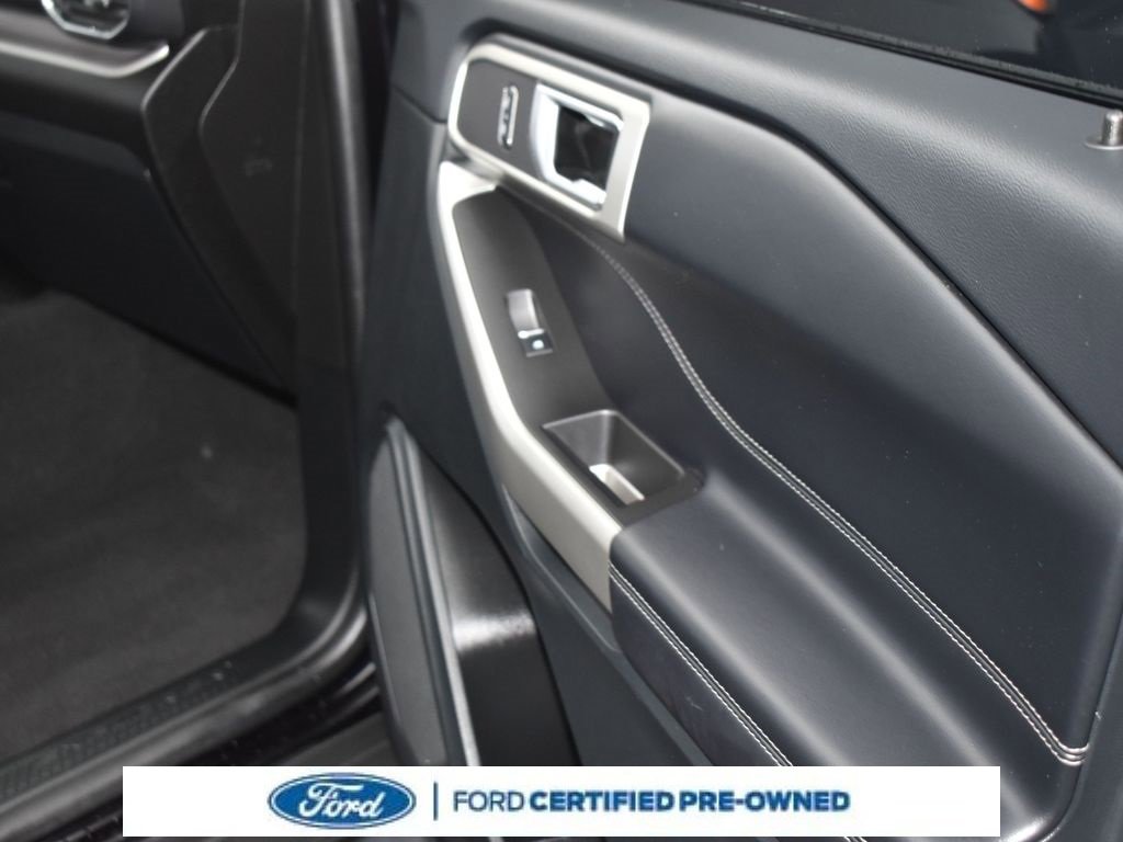 Certified 2023 Ford Explorer XLT w/ Equipment Group 202A image 15