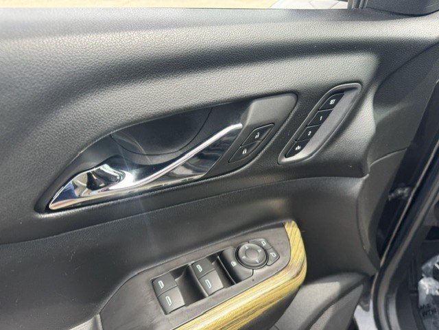 Used 2018 GMC Acadia Denali w/ Technology Package AWD/4WD image 12
