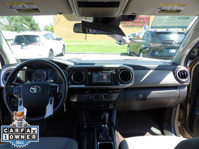 Used 2018 Toyota Tacoma SR5 RWD image 24