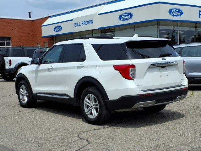 Certified 2024 Ford Explorer XLT w/ Equipment Group 202A AWD/4WD image 2