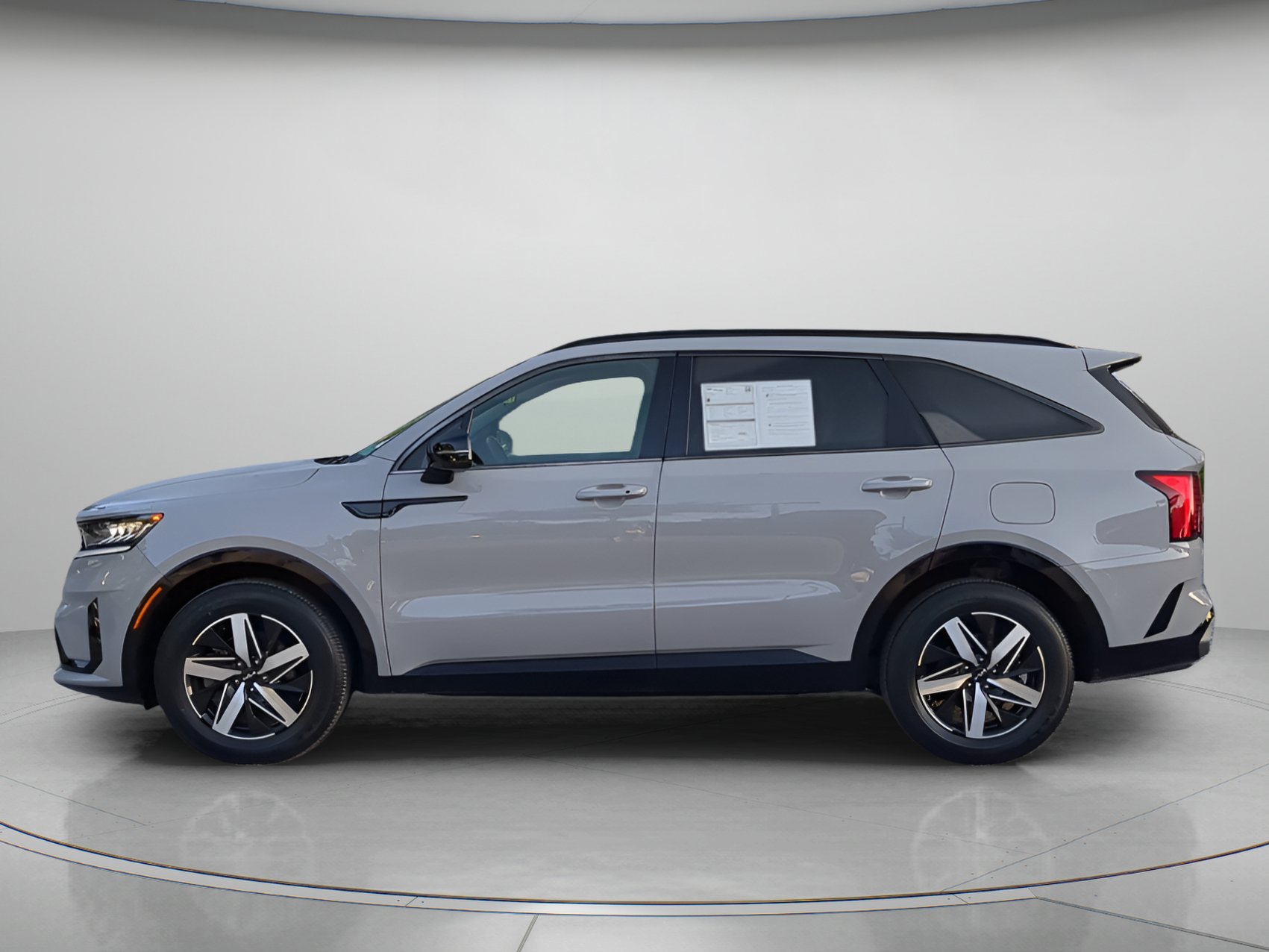 Used 2022 Kia Sorento EX w/ Panoramic Sunroof Package FWD image 43
