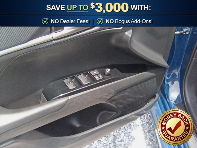 Used 2025 Toyota Camry SE w/ Convenience Package FWD image 16