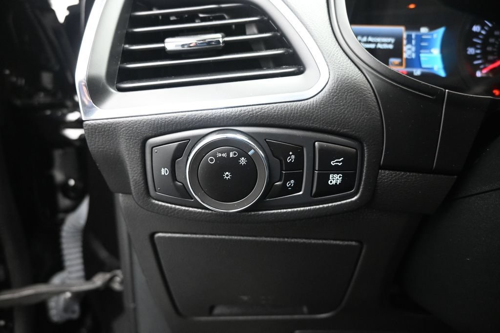 Certified 2023 Ford Edge ST AWD/4WD image 13