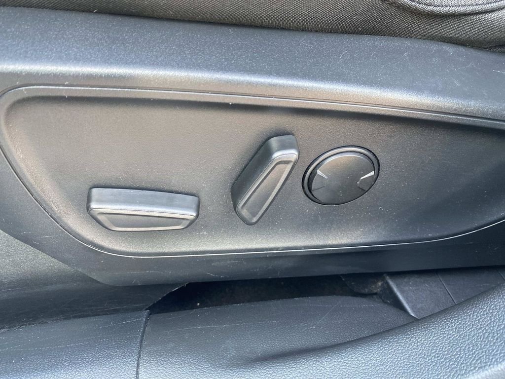 Certified 2024 Ford Escape Active AWD/4WD image 21